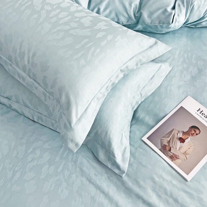 91家纺网 家纺一手货源 找家纺 品乐家纺 2024新款100支长绒棉提花 枕套 音色浅兰