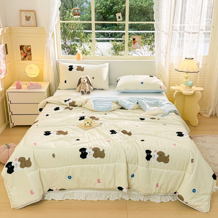 91家纺网 家纺一手货源 找家纺 寐居家纺 2024新款水洗棉小花边夏被 字母狗