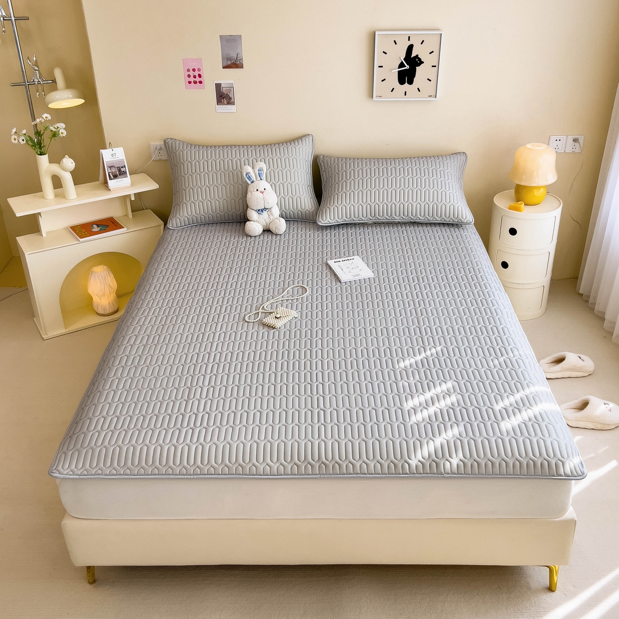 91家纺网 家纺一手货源 找家纺 希廷顿 2024新款加厚凉感丝乳胶凉席三件套 绅士灰