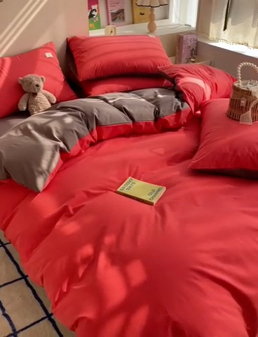 91家纺网 家纺一手货源 找家纺 雅居纺家纺 2024新款全棉素色水洗棉四件套 珊瑚红绅士灰