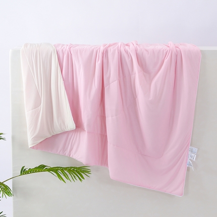 91家纺网 家纺一手货源 找家纺 （总）默忆 2025新款素色凉感丝夏被