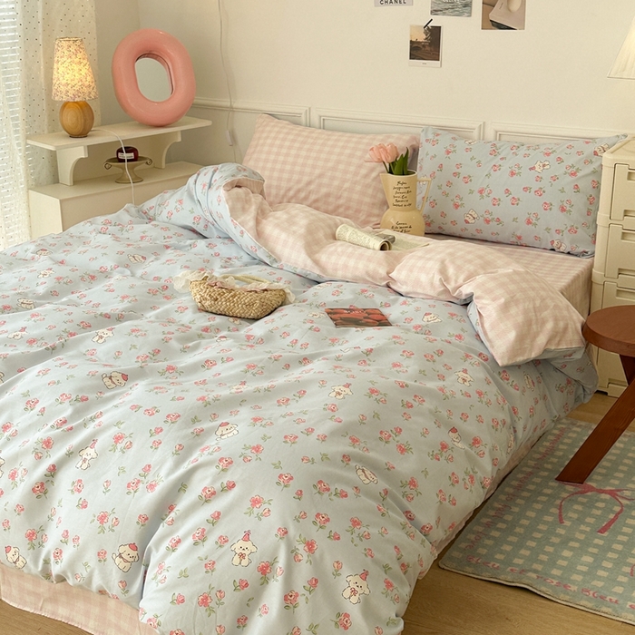 91家纺网 家纺一手货源 找家纺 昔可家纺 2024新款开春小清新花四件套 复古花狗狗