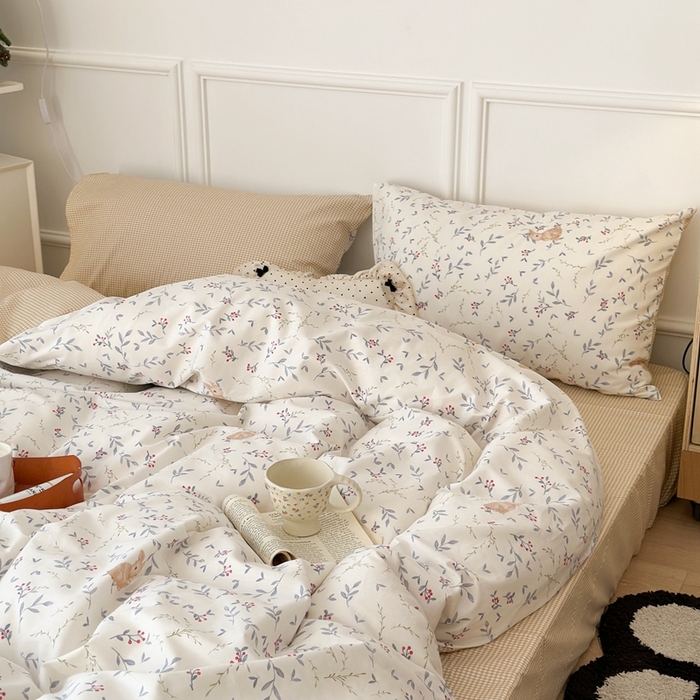 91家纺网 家纺一手货源 找家纺 昔可家纺 2024新款开春小清新花四件套 蓝枝兔兔