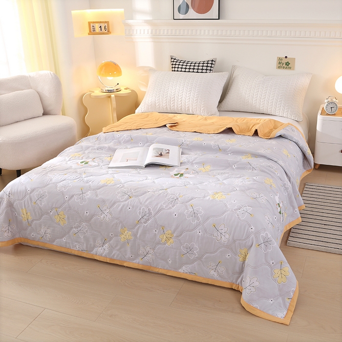 91家纺网 家纺一手货源 找家纺 诗雅 2024年新款水洗棉夏被超声波压花礼品被 三只小鸭