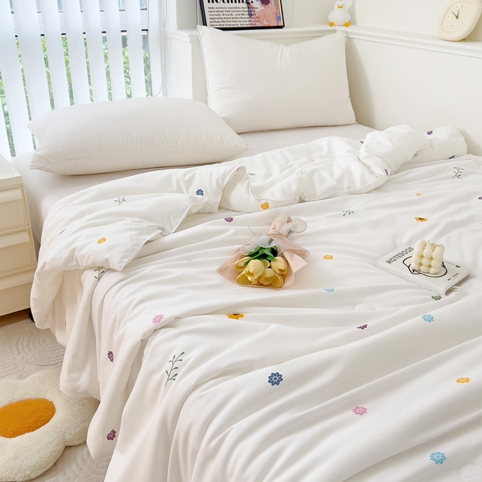 91家纺网 家纺一手货源 找家纺 春光里 2024新款萌趣夏被夏凉被被子被芯 缤纷