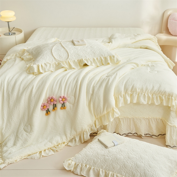 91家纺网 家纺一手货源 找家纺 恒爱 2024新款泡泡公主床盖款夏被四件套 泡泡公主-鹅暖黄