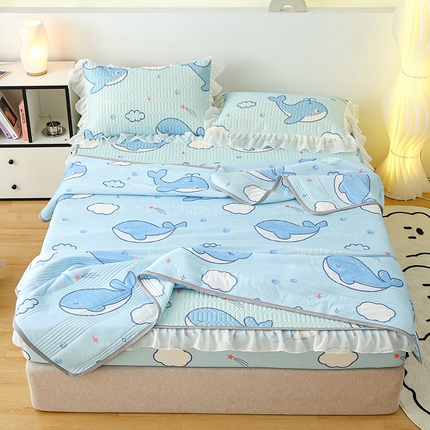 91家纺网 家纺一手货源 找家纺 伊人坊 2024新款冰丝凉感丝夏被 小鲸鱼