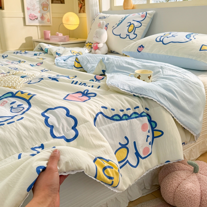 91家纺网 家纺一手货源 找家纺 寐居家纺 2024新款水洗棉小花边夏被 恐龙乐园
