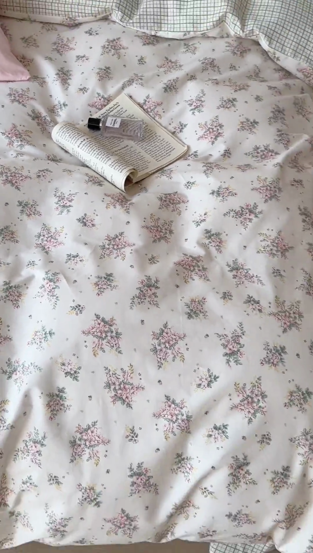 91家纺网 家纺一手货源 找家纺 昔可家纺 2024新款春日小碎花系列四件套 珍妮梦境