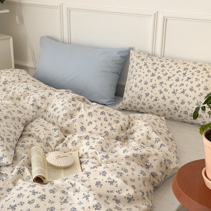 91家纺网 家纺一手货源 找家纺 昔可家纺 2024新款中古系列花四件套 中古小蓝花