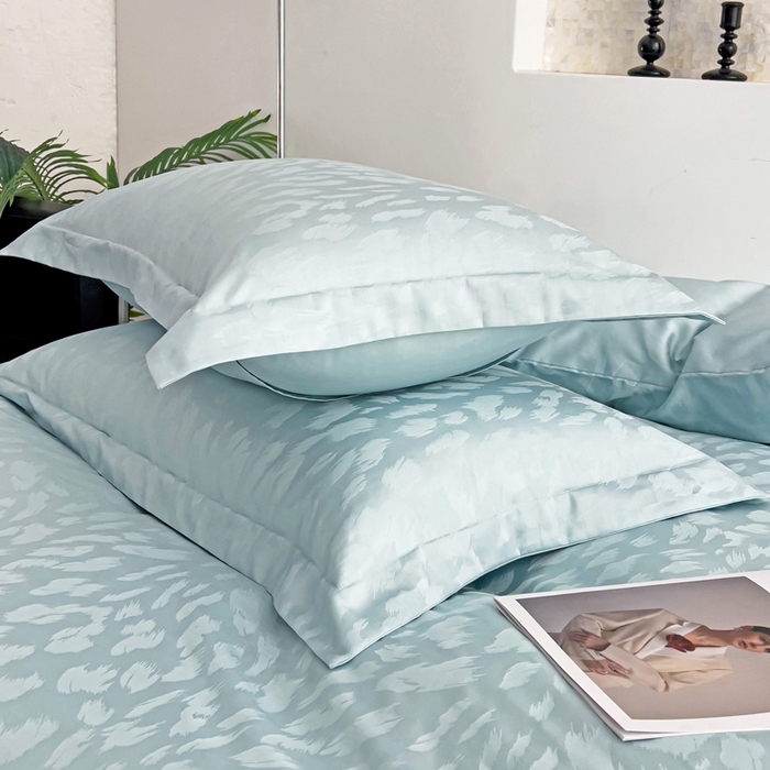 91家纺网 家纺一手货源 找家纺 品乐家纺 2024新款100支长绒棉提花 枕套 音色浅兰