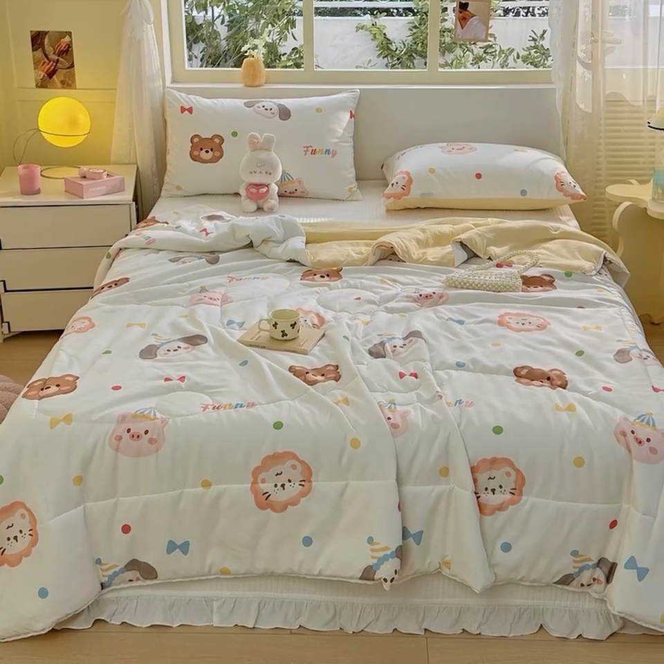 91家纺网 家纺一手货源 找家纺 寐居家纺 2024新款水洗棉小花边夏被 宠物大会