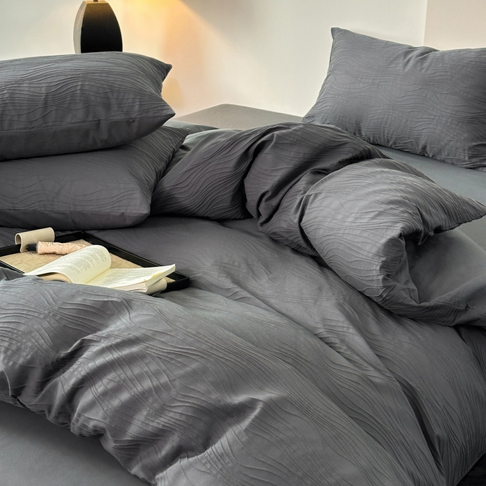 91家纺网 家纺一手货源 找家纺 雅居纺家纺 2024新款全棉线条提花四件套-线条  线条-深灰