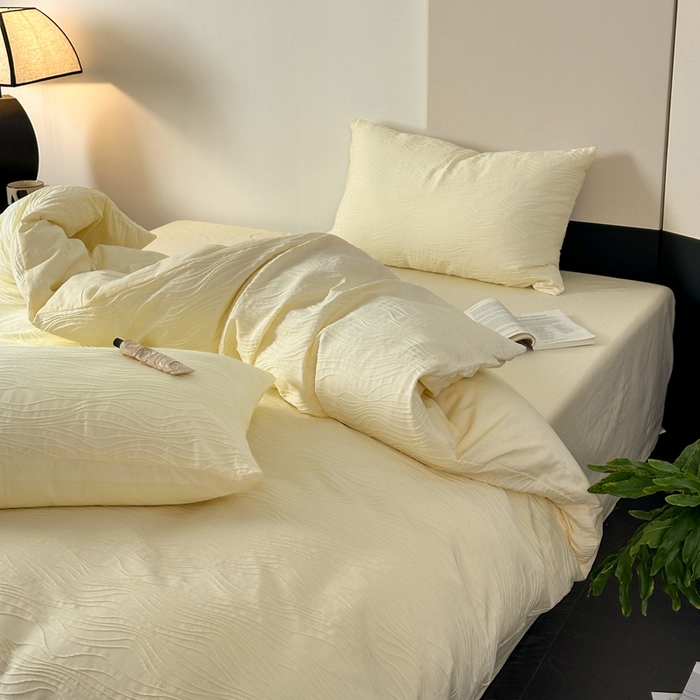 91家纺网 家纺一手货源 找家纺 雅居纺家纺 2024新款全棉线条提花四件套-线条  线条-米黄