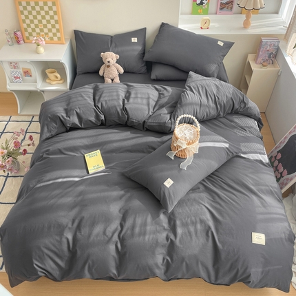 91家纺网 家纺一手货源 找家纺 雅居纺家纺 2024新款全棉素色水洗棉四件套 低调灰