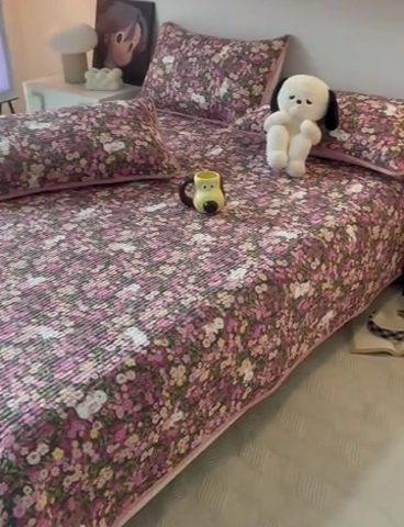 91家纺网 家纺一手货源 找家纺 HL原创 2024新款全棉印花床盖 玫瑰花园