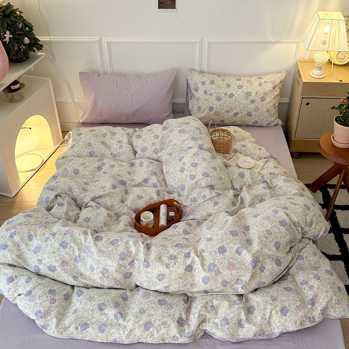 91家纺网 家纺一手货源 找家纺 昔可家纺 2024新款春日小碎花系列四件套 春日公主梦境