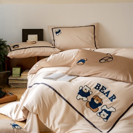 FORTWO家纺 2024新款天丝棉卡通四件套 熊仔
