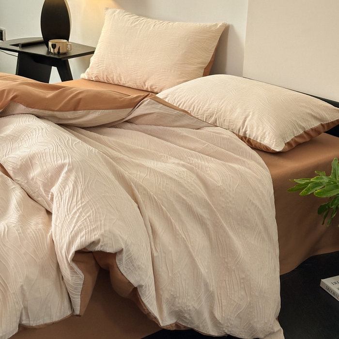 91家纺网 家纺一手货源 找家纺 雅居纺家纺 2024新款全棉线条提花四件套-线条  线条-焦糖