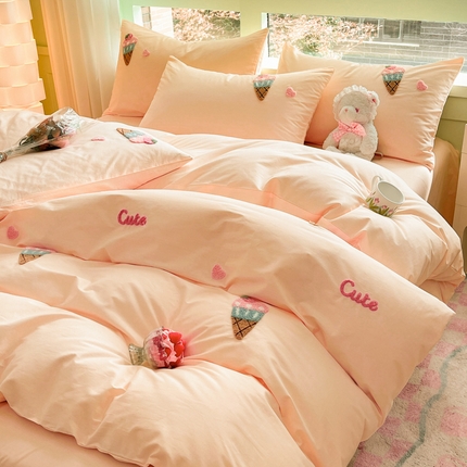 泽西家纺 2024新款全棉13376毛巾绣四件套甜甜家族系列 冰淇淋- 玉