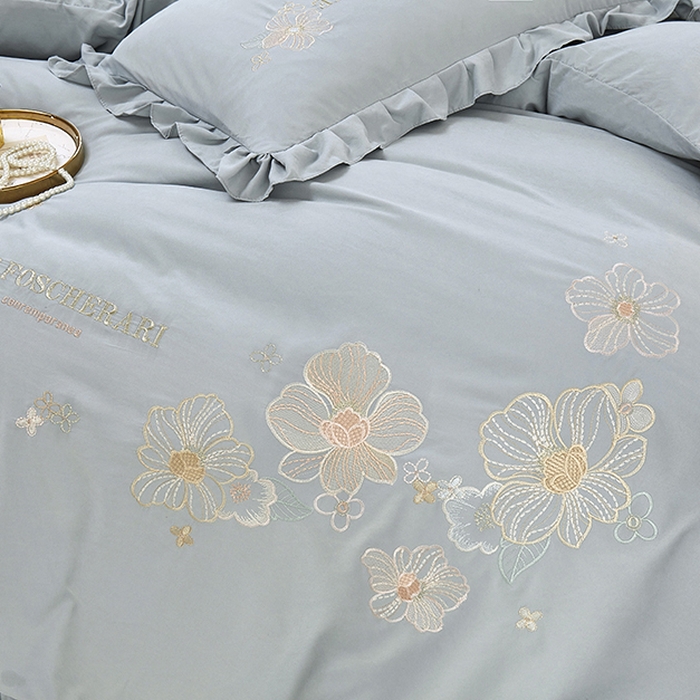 91家纺网 家纺一手货源 找家纺 苏木年华 2024新款春光里系列韩版荷叶边刺绣加大床单四件套 高级灰