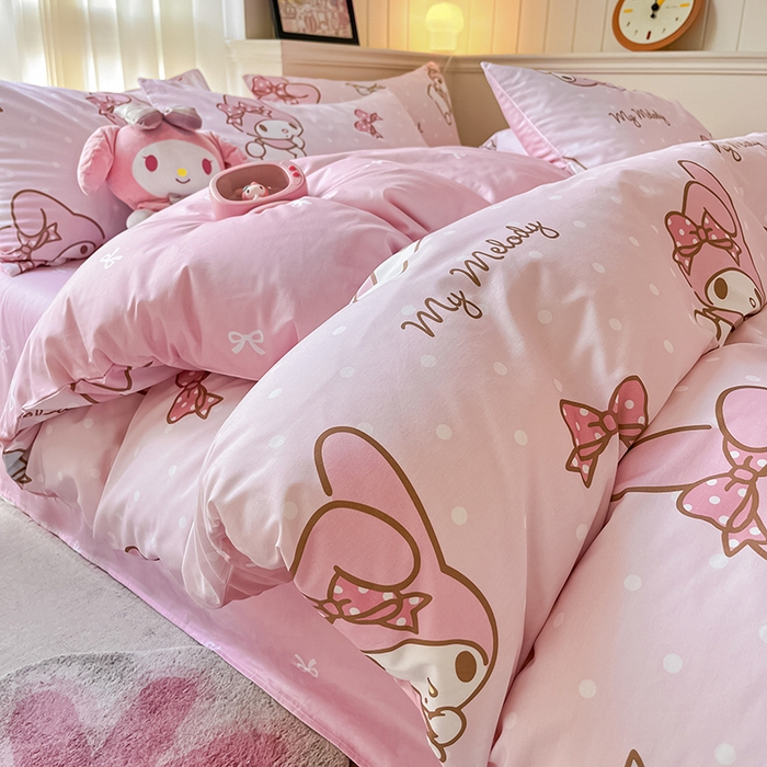 91家纺网 家纺一手货源 找家纺 顾里2024新款40支活性印花13372喷气全棉三丽鸥系列四件套 波点美乐蒂