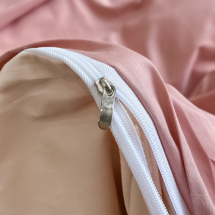 91家纺网 家纺一手货源 找家纺 2024新款60s全棉刺绣四件套--凯琳娜系列 凯琳娜-蜜豆粉桃粉