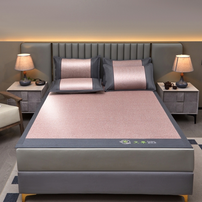 91家纺网 家纺一手货源 找家纺 （总）青雅席业 2025新款艾草pe材质印尼藤复合三明治凉席三件套