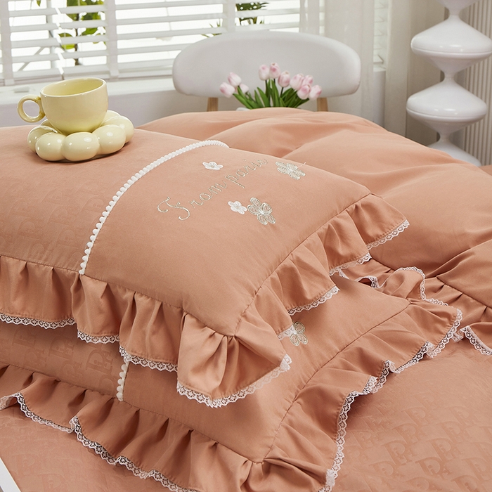 91家纺网 家纺一手货源 找家纺 苏木年华 2024新款夏沫花语系列韩版荷叶边刺绣花边加大床单四件套 活力橘