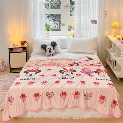 91家纺网 家纺一手货源 找家纺 （总）大彩家居 2024新款A类迪士尼小凉皮豆豆盖毯盖毯