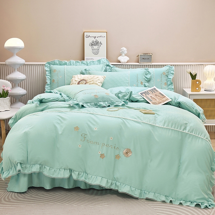 91家纺网 家纺一手货源 找家纺 苏木年华 2024新款夏沫花语系列韩版荷叶边刺绣花边加大床单四件套 青春绿