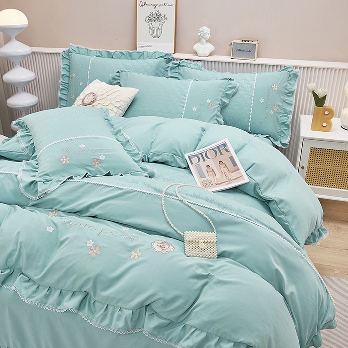91家纺网 家纺一手货源 找家纺 苏木年华 2024新款夏沫花语系列韩版荷叶边刺绣花边加大床单四件套 春湖绿