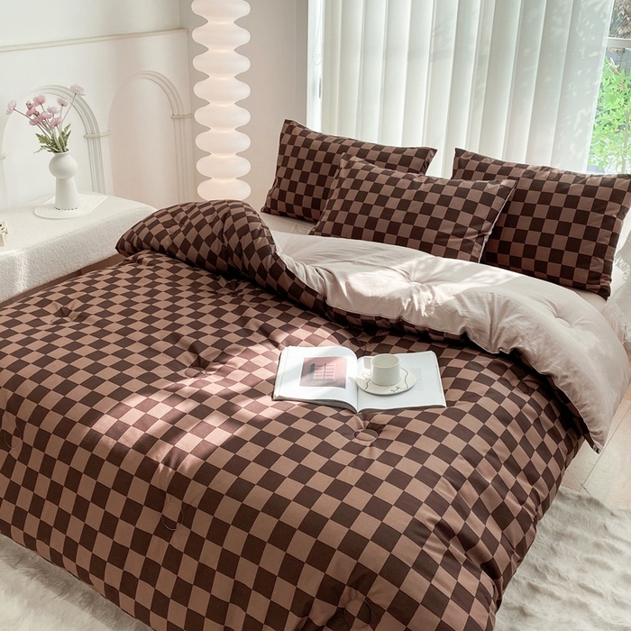 91家纺网 家纺一手货源 找家纺 啊雅家居 （总）2025新款水洗棉条纹印花夏被冬被四件套-床笠款