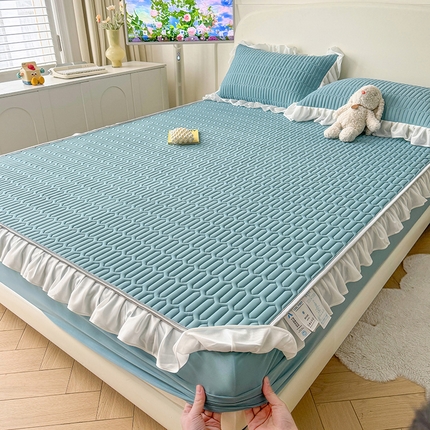 91家纺网 家纺一手货源 找家纺 康纳利 2024新款纯色加厚床笠款花边乳胶凉席乳胶席子 松绿-花边款