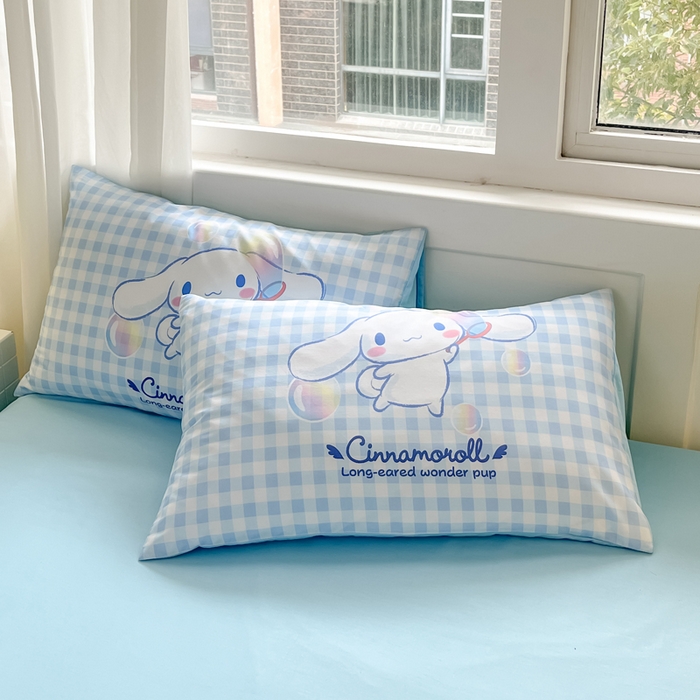 91家纺网 家纺一手货源 找家纺 金爱家 2024新款大阪全棉数码印花三丽鸥系列四件套 泡泡玉桂狗