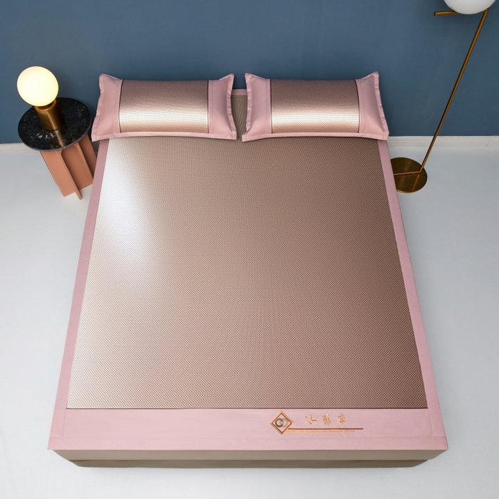 91家纺网 家纺一手货源 找家纺 青雅席业    2025年新款高密度复合冰藤三明治 暖粉
