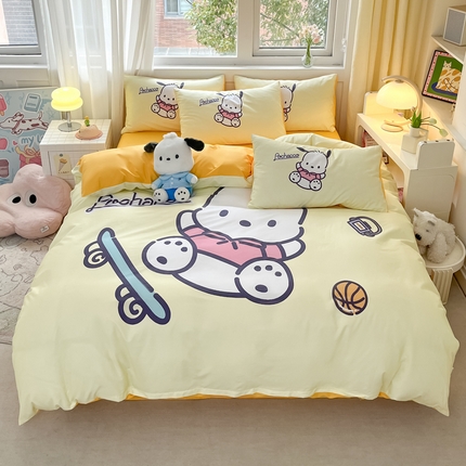 91家纺网 家纺一手货源 找家纺 金爱家 2024新款大阪全棉数码印花三丽鸥系列四件套 酷玩帕哈狗