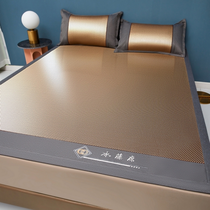 91家纺网 家纺一手货源 找家纺 青雅席业    2025年新款高密度复合冰藤三明治 亮金