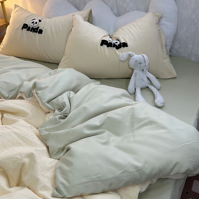 91家纺网 家纺一手货源 找家纺 优迈 2024新款直播热款超柔磨毛水洗棉毛巾绣四件套系列 熊猫