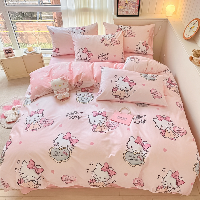 91家纺网 家纺一手货源 找家纺 顾里2024新款40支活性印花13372喷气全棉三丽鸥系列四件套 音乐粉kt