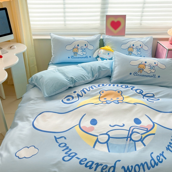 91家纺网 家纺一手货源 找家纺 金爱家 2024新款大阪全棉数码印花三丽鸥系列四件套 汽水玉桂狗