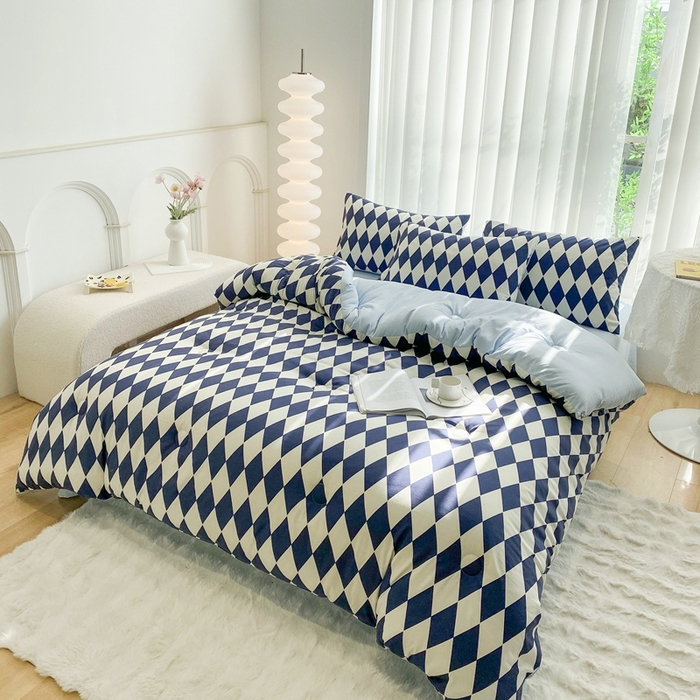 91家纺网 家纺一手货源 找家纺 啊雅家居 2025新款水洗棉条纹印花夏被冬被四件套-床单款 冬被 日系凌格蓝