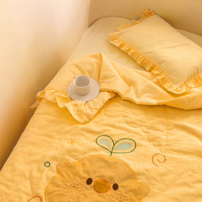 91家纺网 家纺一手货源 找家纺 喜多兔儿童家纺 2024新款小轻柔纱布纯棉双层纱空调被 黄色Q小鸡