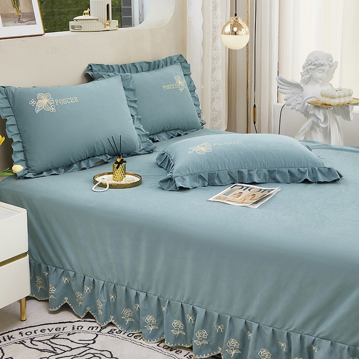 91家纺网 家纺一手货源 找家纺 苏木年华 2024新款春光里系列韩版荷叶边刺绣加大床单四件套 贵族蓝