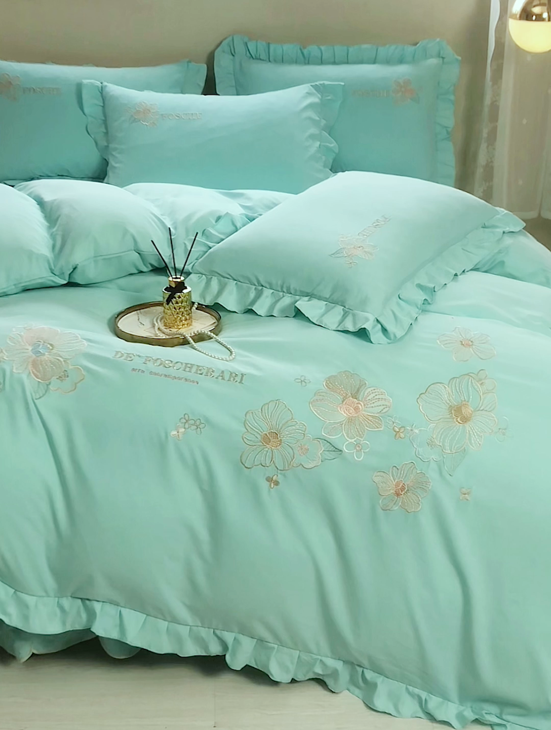 91家纺网 家纺一手货源 找家纺 苏木年华 2024新款春光里系列韩版荷叶边刺绣加大床单四件套 青春绿