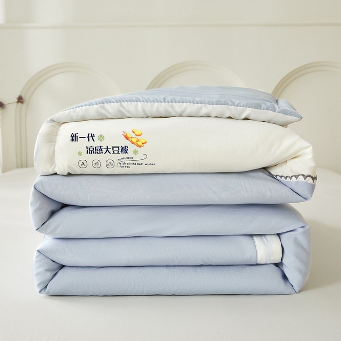 91家纺网 家纺一手货源 找家纺 钰博2024新款冰丝绸凉感夏被空调被夏凉被大豆被 蓝+白