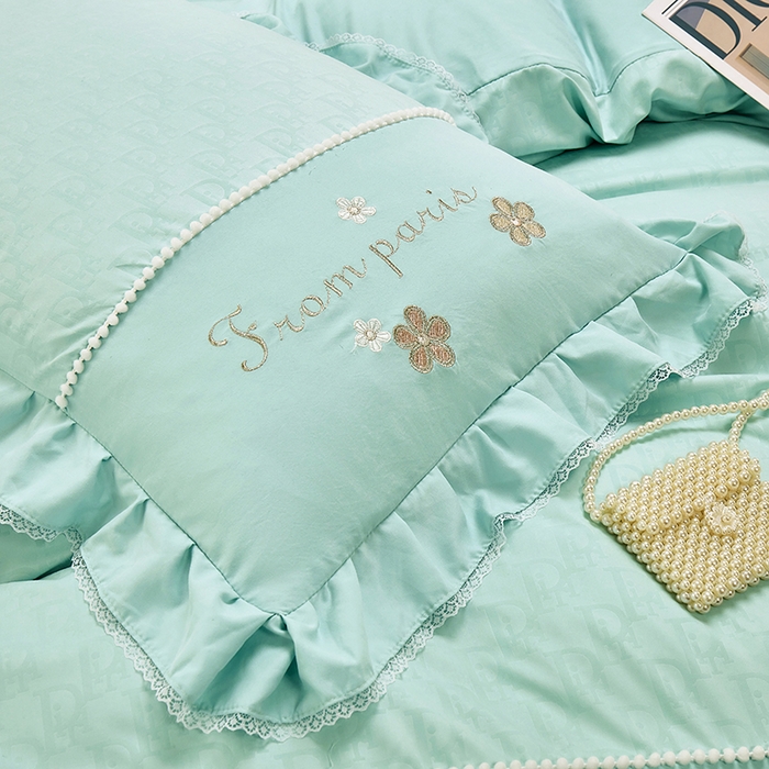 91家纺网 家纺一手货源 找家纺 苏木年华 2024新款夏沫花语系列韩版荷叶边刺绣花边加大床单四件套 青春绿