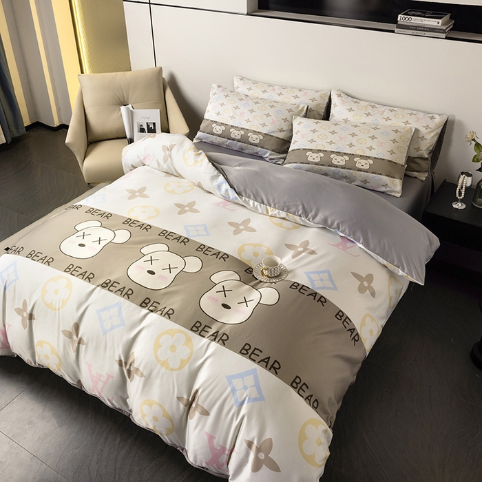 91家纺网 家纺一手货源 找家纺 摩卡 2024新款博主风水洗真丝四件套 糖果熊