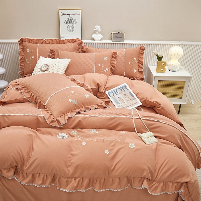 91家纺网 家纺一手货源 找家纺 苏木年华 2024新款夏沫花语系列韩版荷叶边刺绣花边加大床单四件套 活力橘