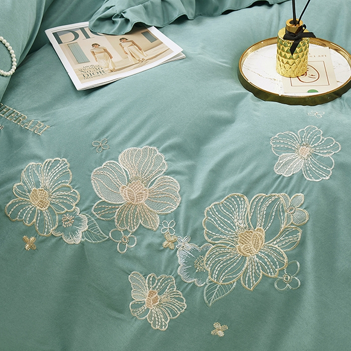 91家纺网 家纺一手货源 找家纺 苏木年华 2024新款春光里系列韩版荷叶边刺绣加大床单四件套 翡翠绿